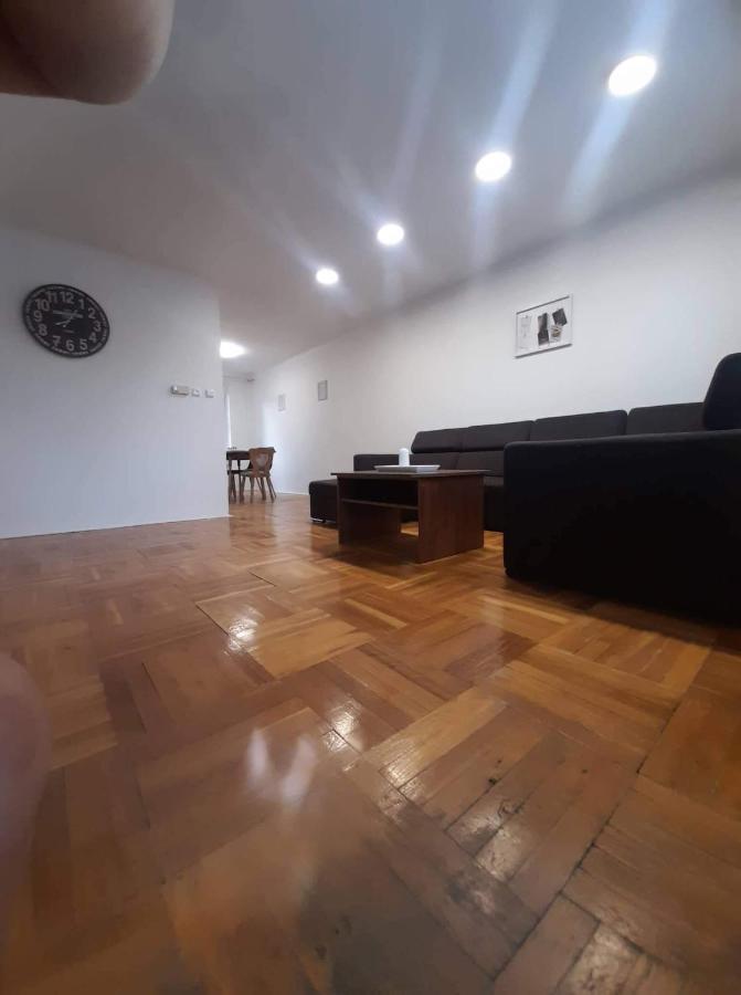 Petadvacitka Villa Česká Skalice Esterno foto