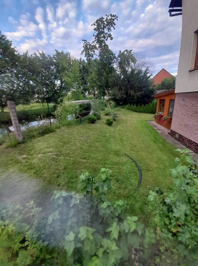 Petadvacitka Villa Česká Skalice Esterno foto