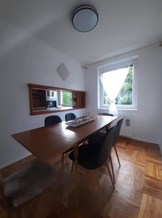Petadvacitka Villa Česká Skalice Esterno foto
