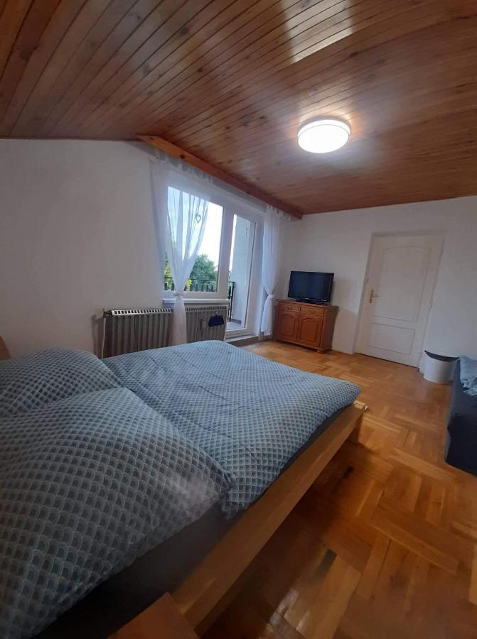 Petadvacitka Villa Česká Skalice Esterno foto